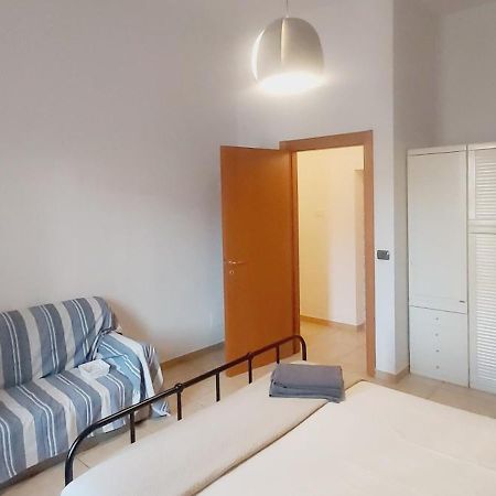 Mamo1 - Appartamento In Pieno Centro Citta バーリ エクステリア 写真